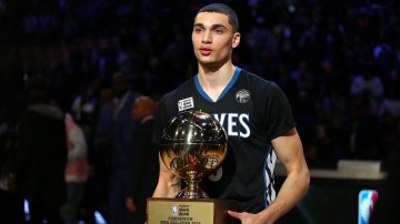 华体会体育平台：中国足球非官方发言人揭秘转会乱象，有球员不要，买新的就是玩