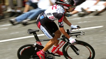 HTH体育下载：中超赛场掀起进球狂潮，浙江队客场六球横扫河北队